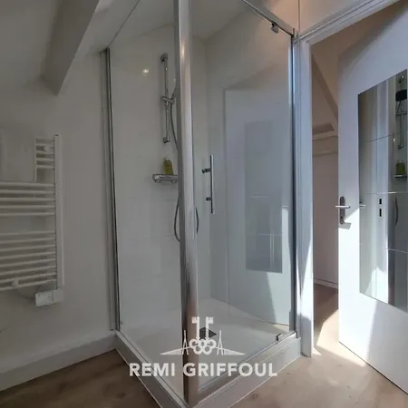 Hypolite 5 Elegant 80 Meters From Port 2 Guests Apartamento Honfleur